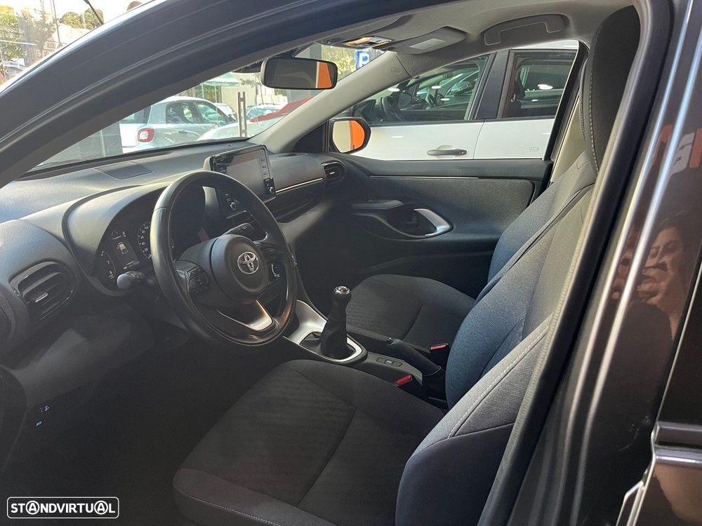 Toyota Yaris 1.0 VVT-i Comfort Plus - 5