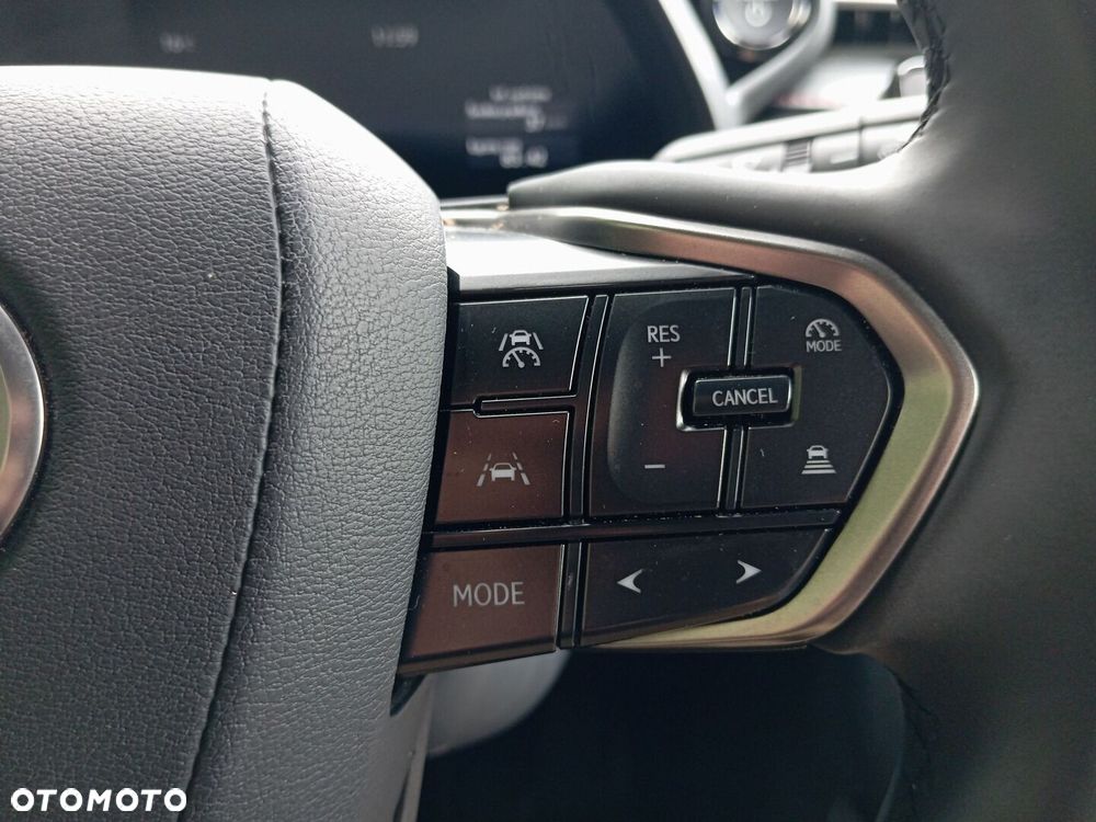 Lexus LBX 1.5 Hybrid Emotion - 17