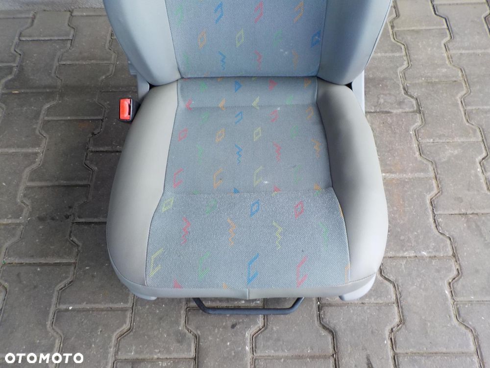 VW T5 FOTEL SIEDZENIE KIEROWCY INKA - 3