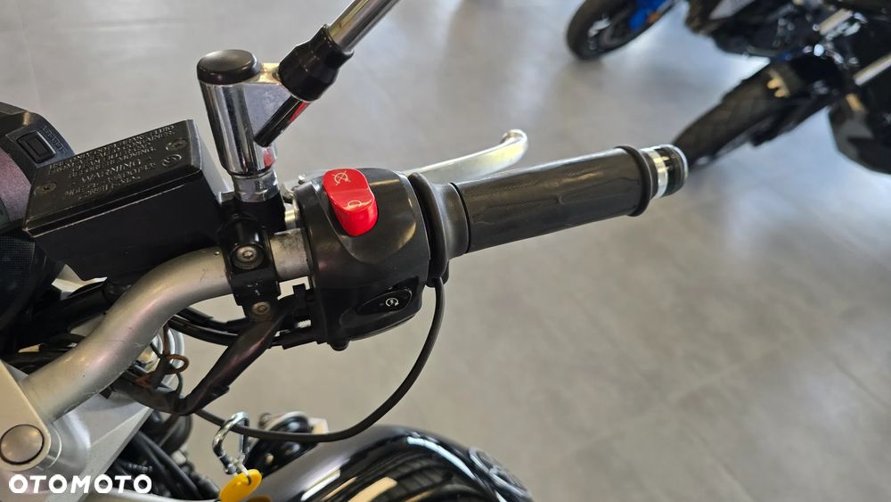 Yamaha FZ6 - 13