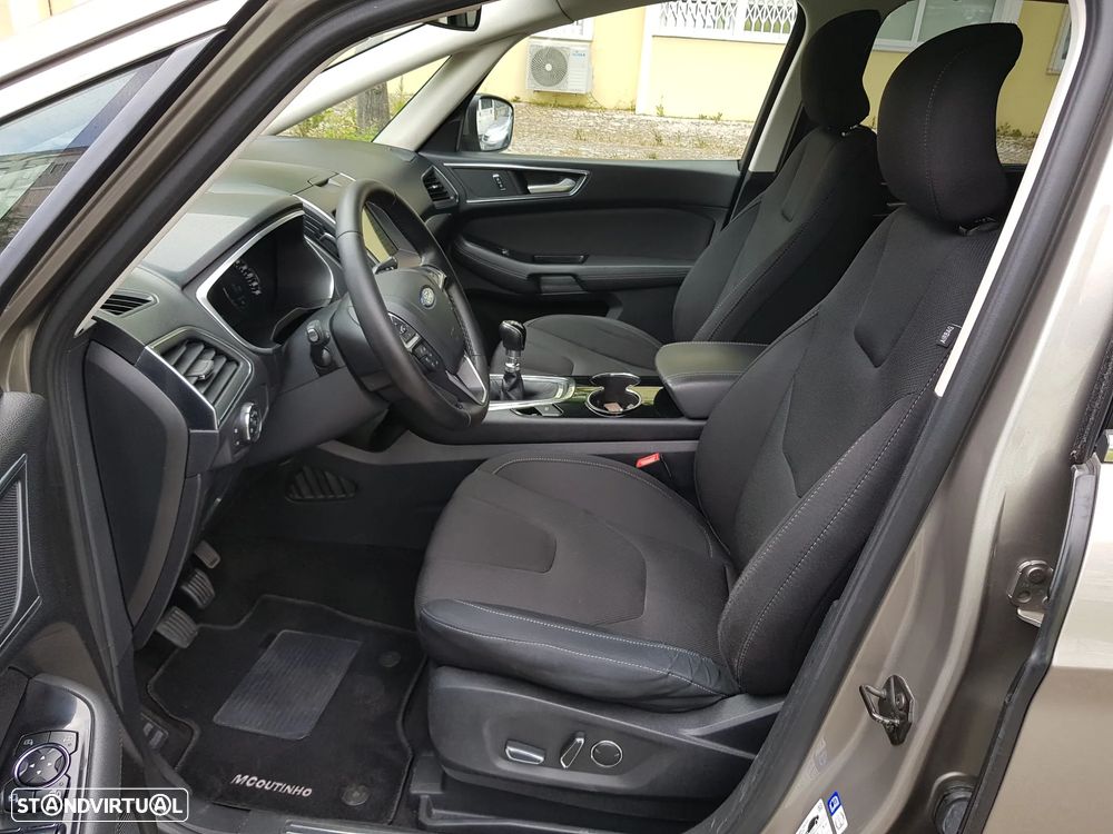 Ford S-Max 2.0 TDCi Titanium - 26