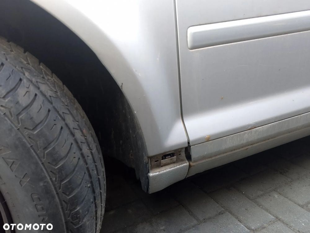 KOMPLETNY PRZÓD Audi A3 8P Przedlift 04-13r. lakier kolor LY7W srebrny. Europa MASKA LAMPA ZDERZAK BŁOTNIK GRILL ATRAPA PAS PRZEDNI WZMOCNIENIE CZOŁOWE CHŁODNICA HALOGEN do założenia bez malowania - 14