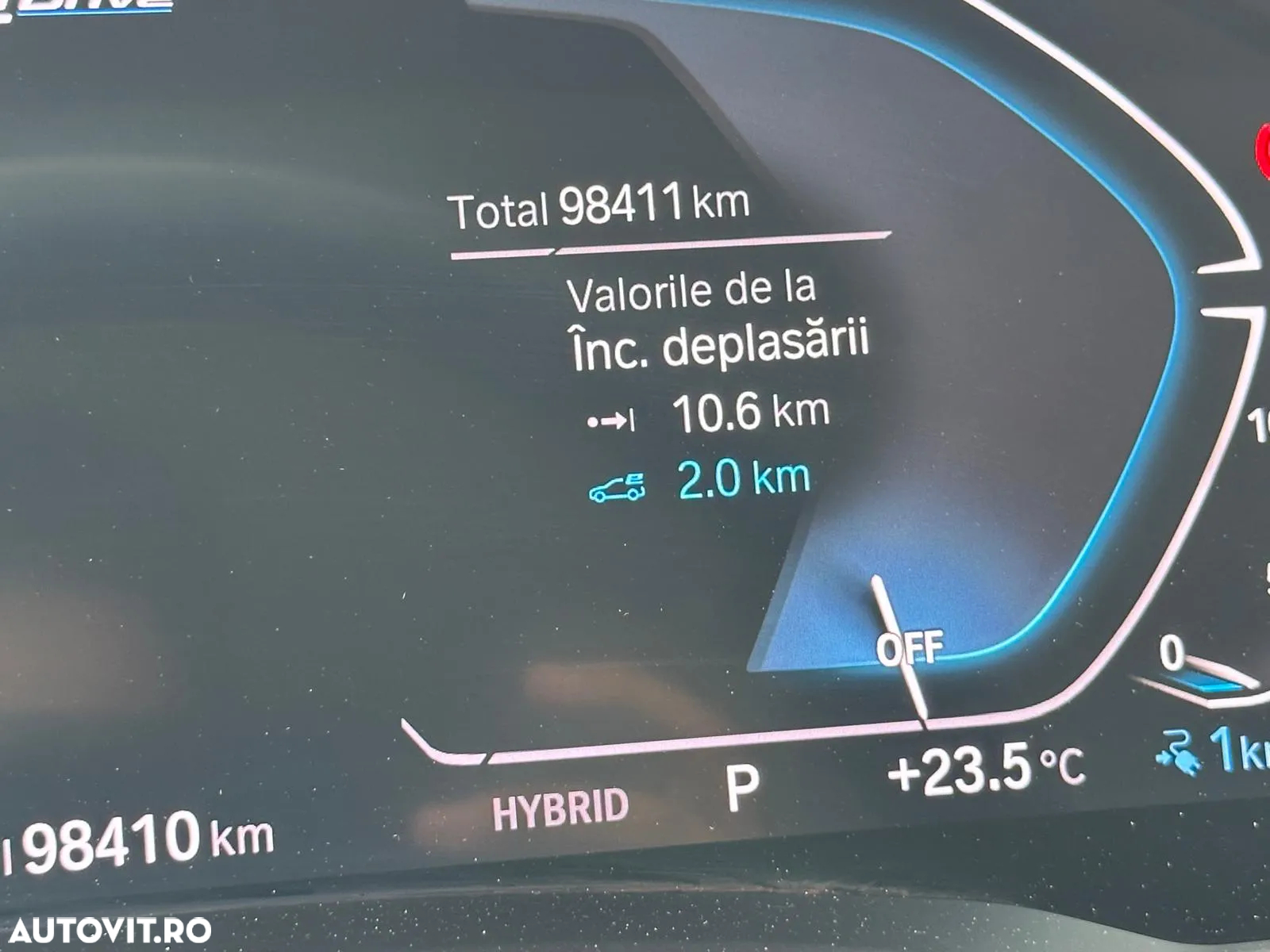 BMW Seria 3 330e Aut. Sport Line - 38
