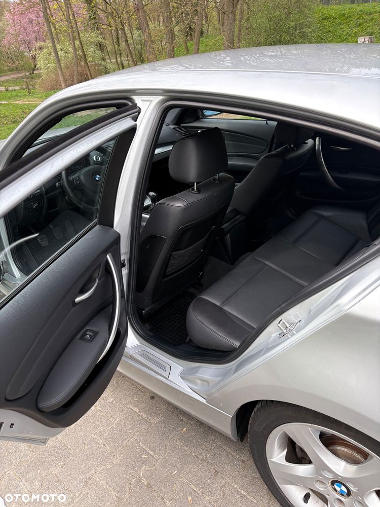 BMW Seria 1 118d DPF Edition Sport - 9