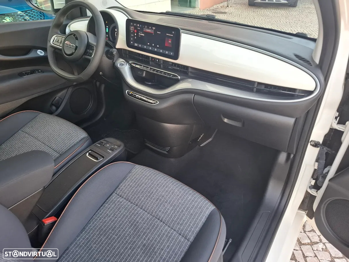 Fiat 500e Icon - 32