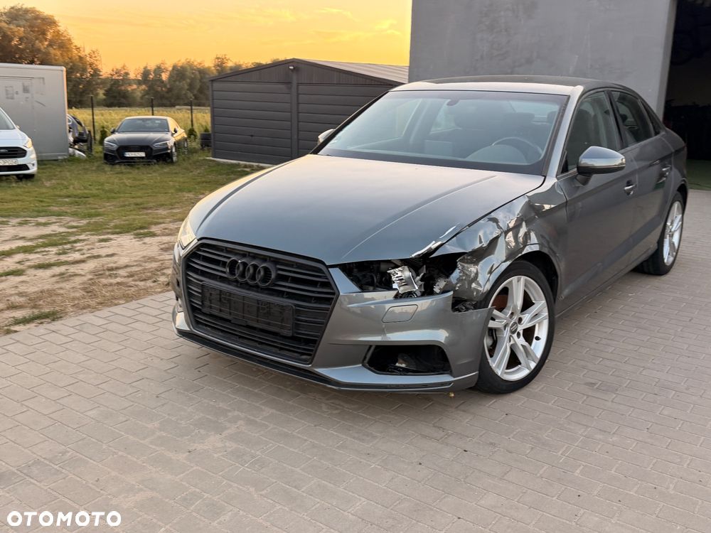 Audi A3 Limousine 30 TFSI design - 3