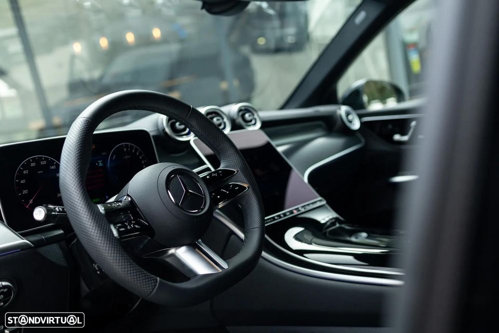 Mercedes-Benz GLC 300 e 4Matic 9G-TRONIC Edition AMG Line - 42