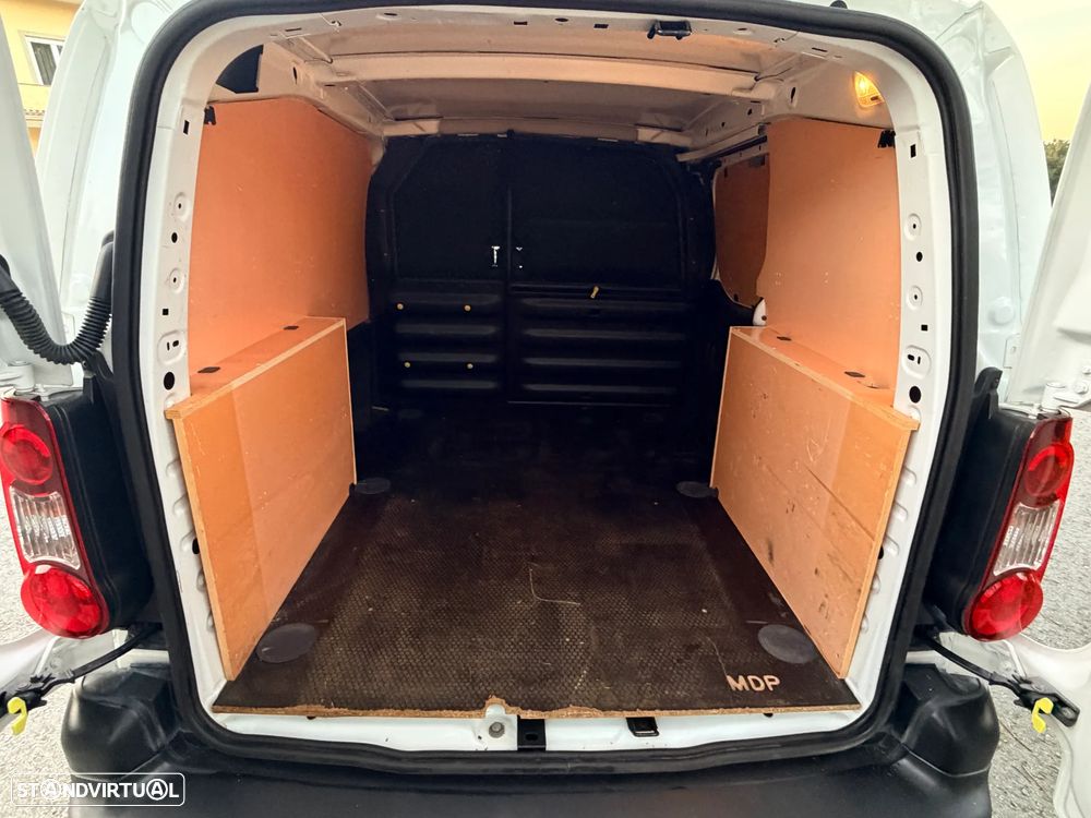 Peugeot Partner L1 Premium - 23