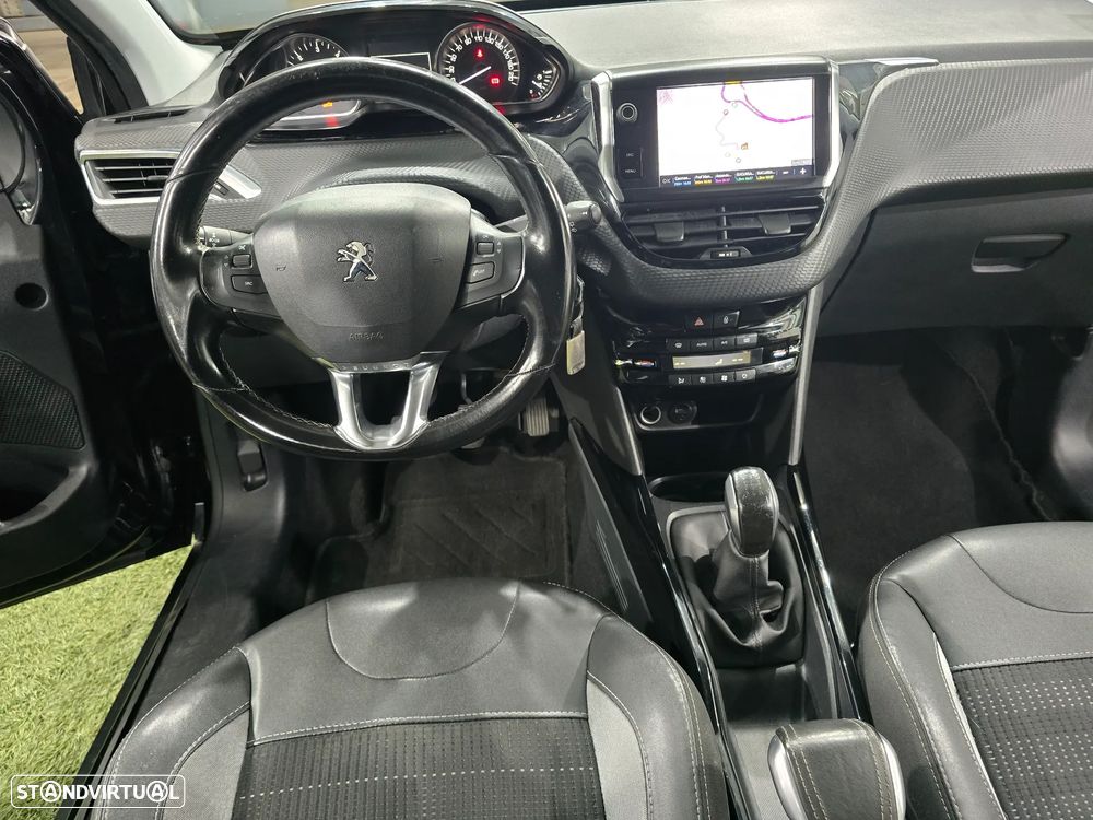 Peugeot 2008 1.6 BlueHDi Allure - 10