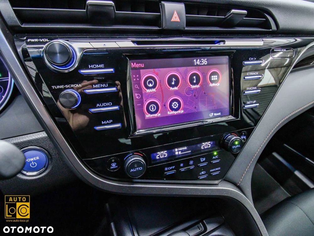 Toyota Camry 2.5 Hybrid Prestige CVT - 20