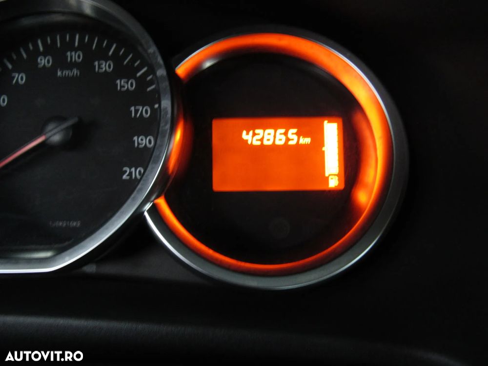 Dacia Logan 1.5 Blue dCi SL PLUS - 11