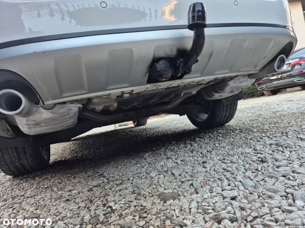 Volkswagen Passat 2.0 TDI DSG BlueMotion Technology Highline - 11