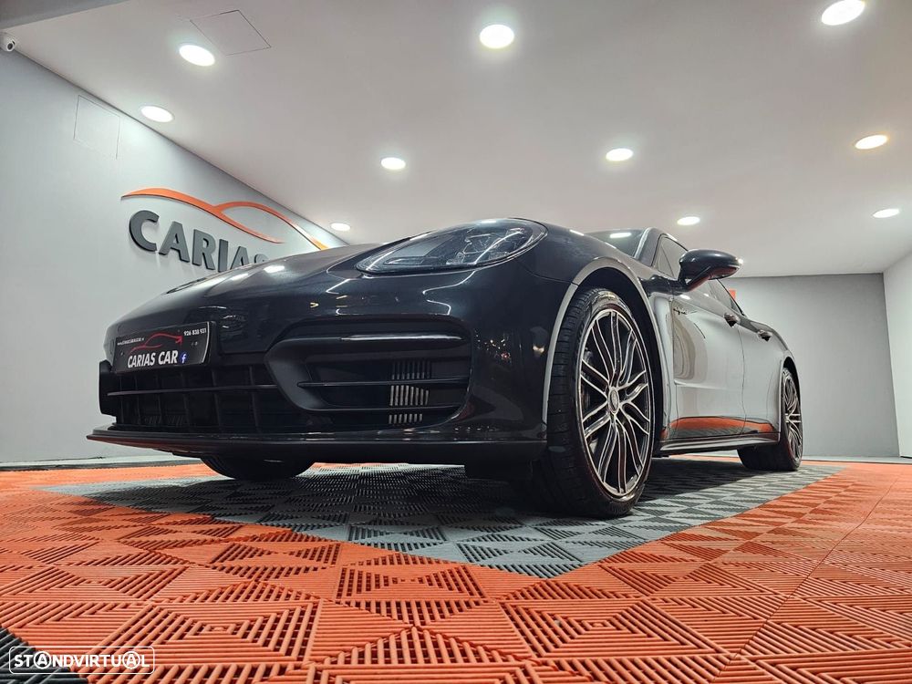 Porsche Panamera 4 E-Hybrid - 7