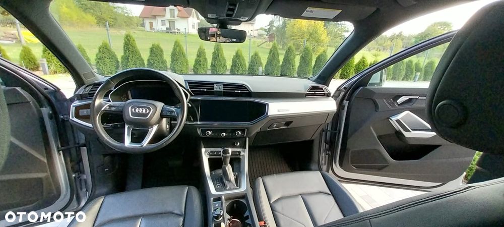 Audi Q3 40 TFSI Quattro S tronic - 11