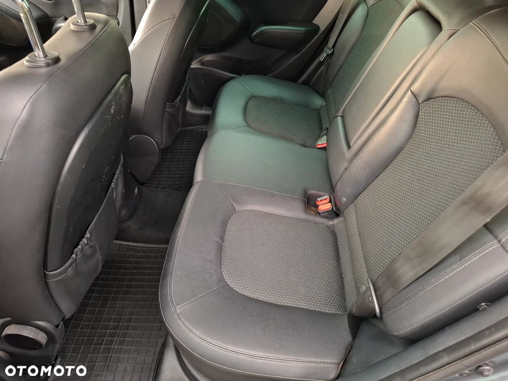 Hyundai ix35 2.0 CRDi 4WD Premium - 14