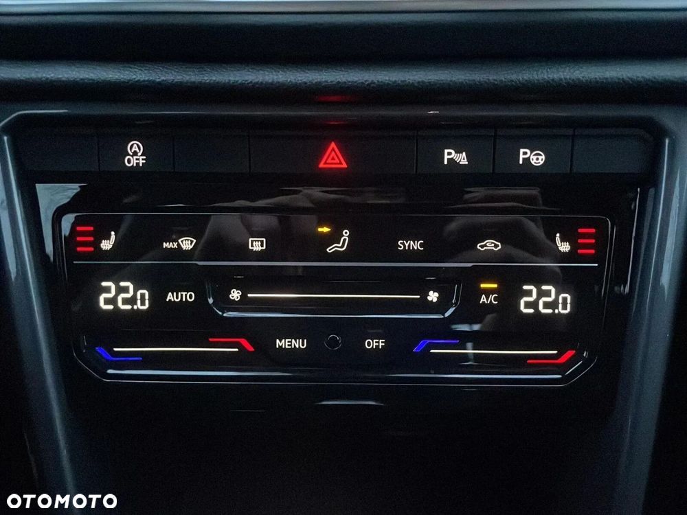 Volkswagen T-Roc 1.5 TSI Style DSG - 27