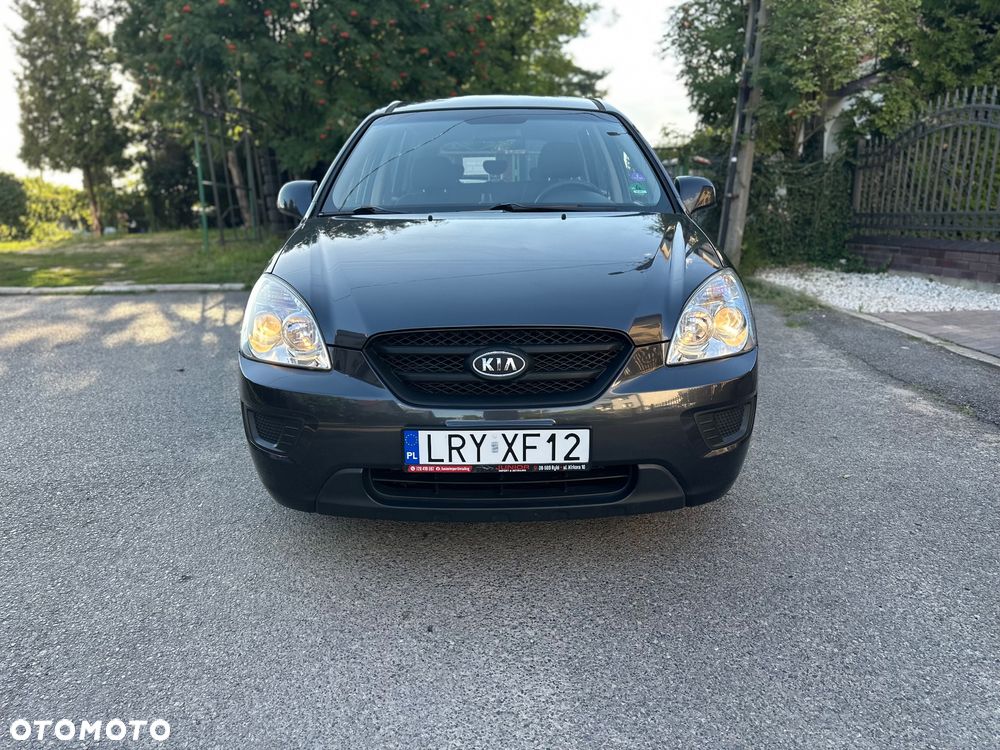 Kia Carens 2.0 EX - 13