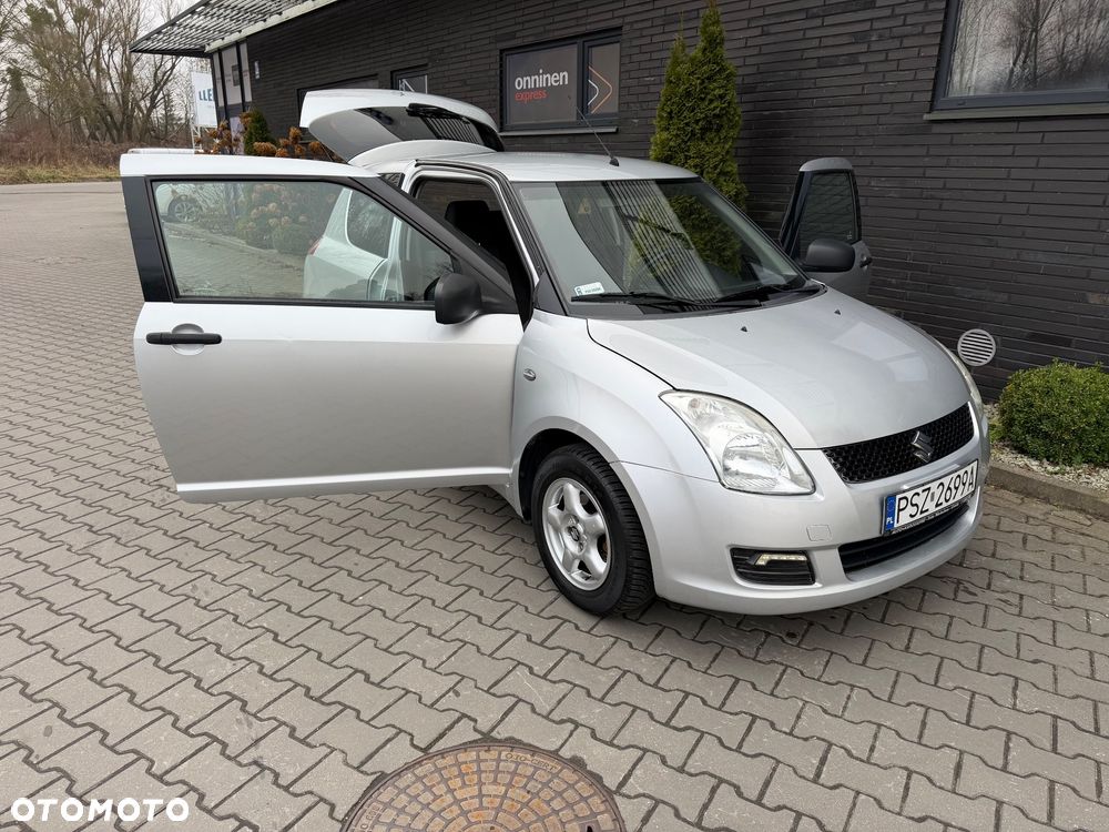 Suzuki Swift 1.3 Comfort - 12