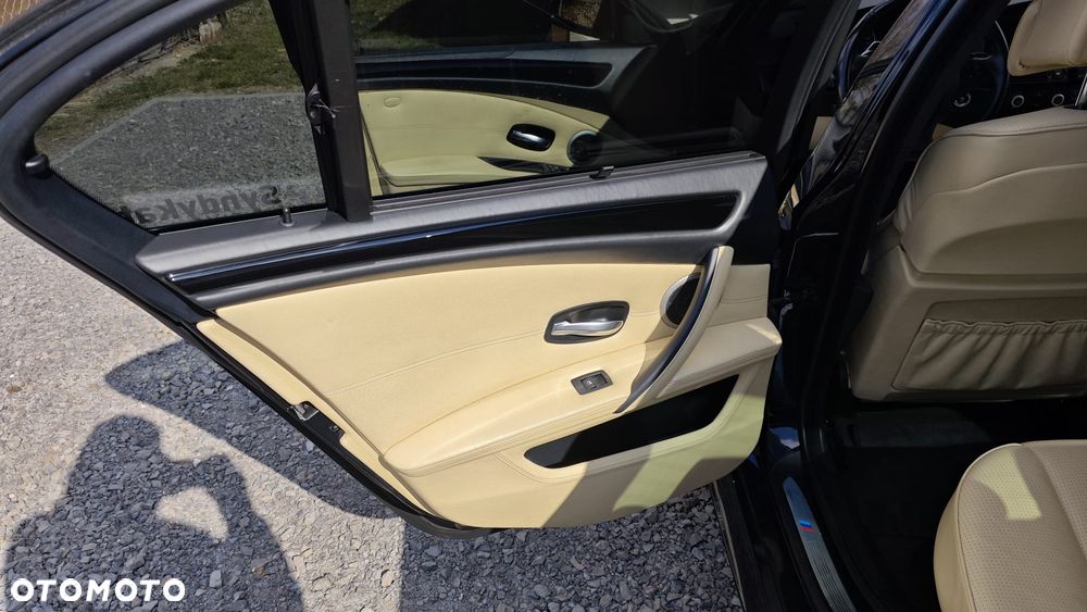 BMW Seria 5 - 27