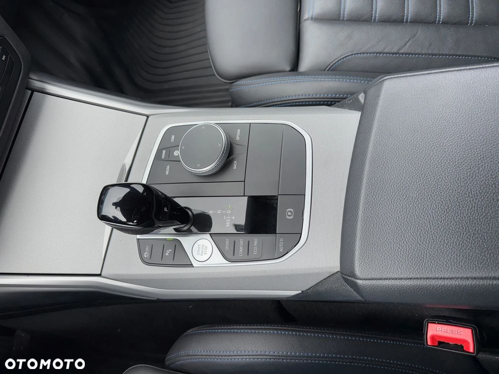 BMW Seria 3 320d mHEV M Sport - 21