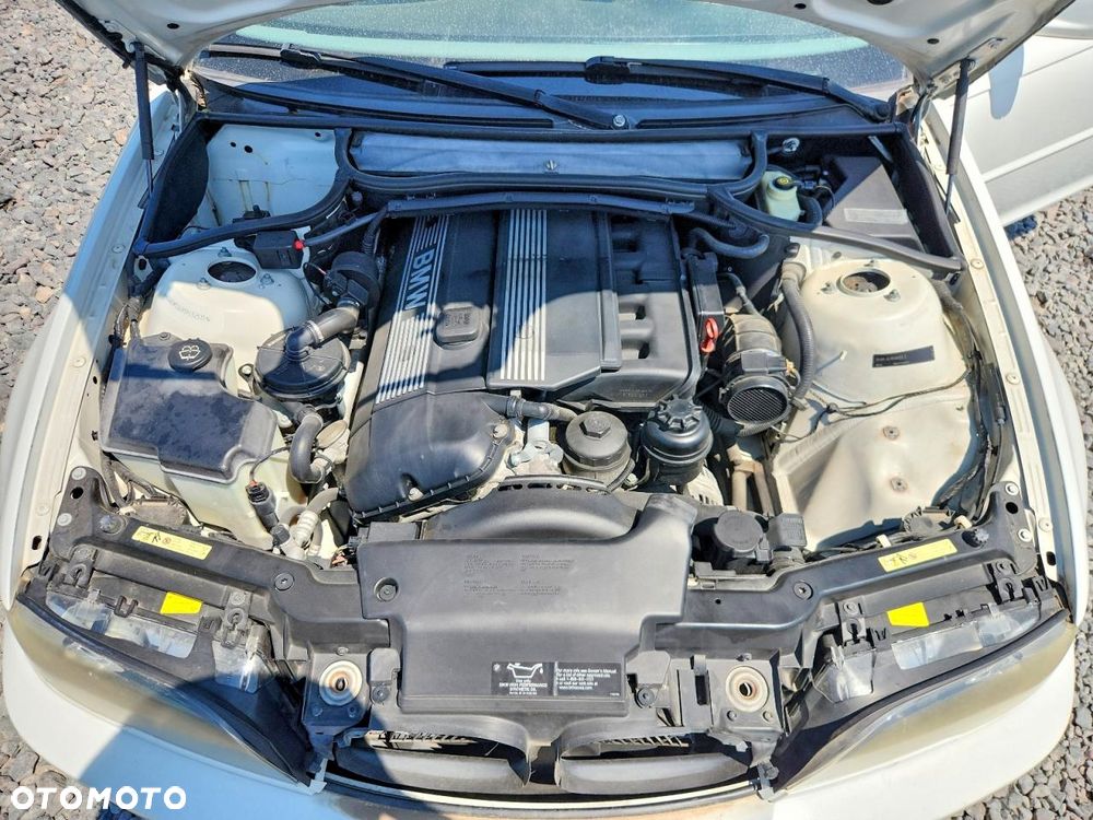 BMW Seria 3 - 38