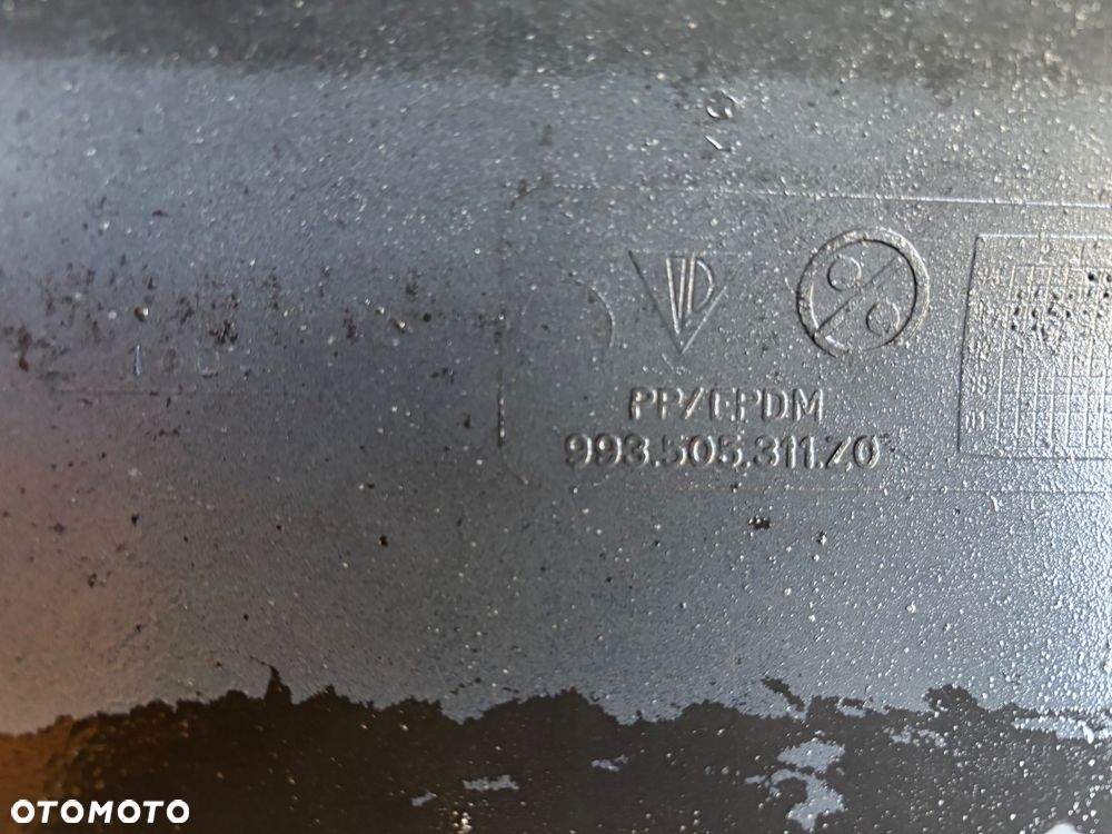 Porsche 911  993 Zderzak przedni - 8