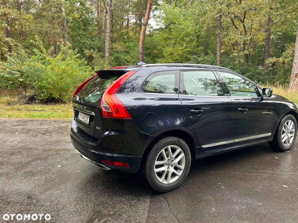 Volvo XC 60 D4 Momentum - 3