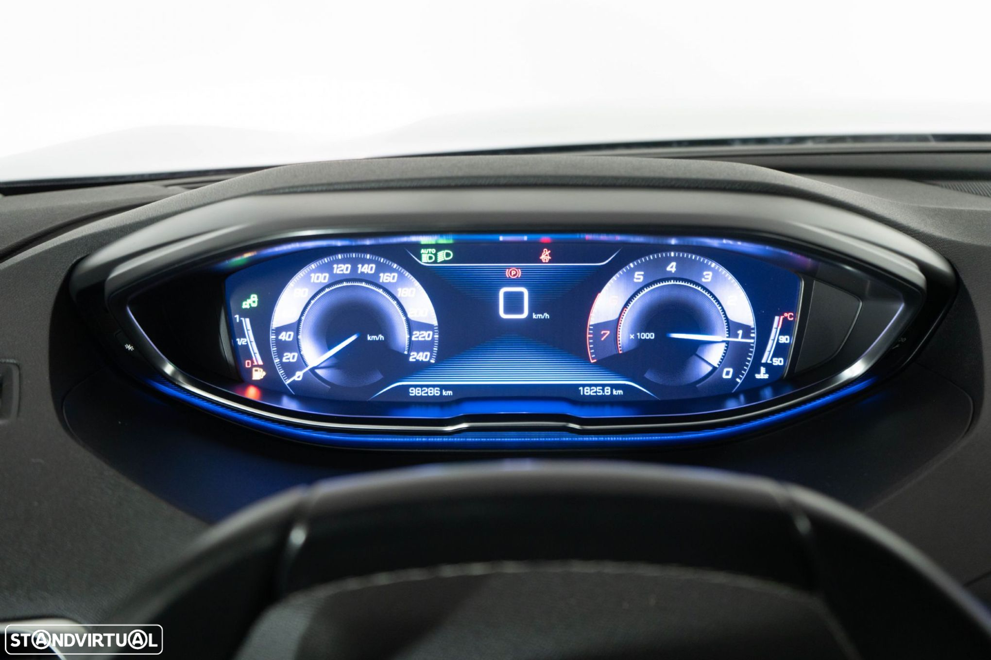 Peugeot 3008 1.2 PureTech Allure - 27