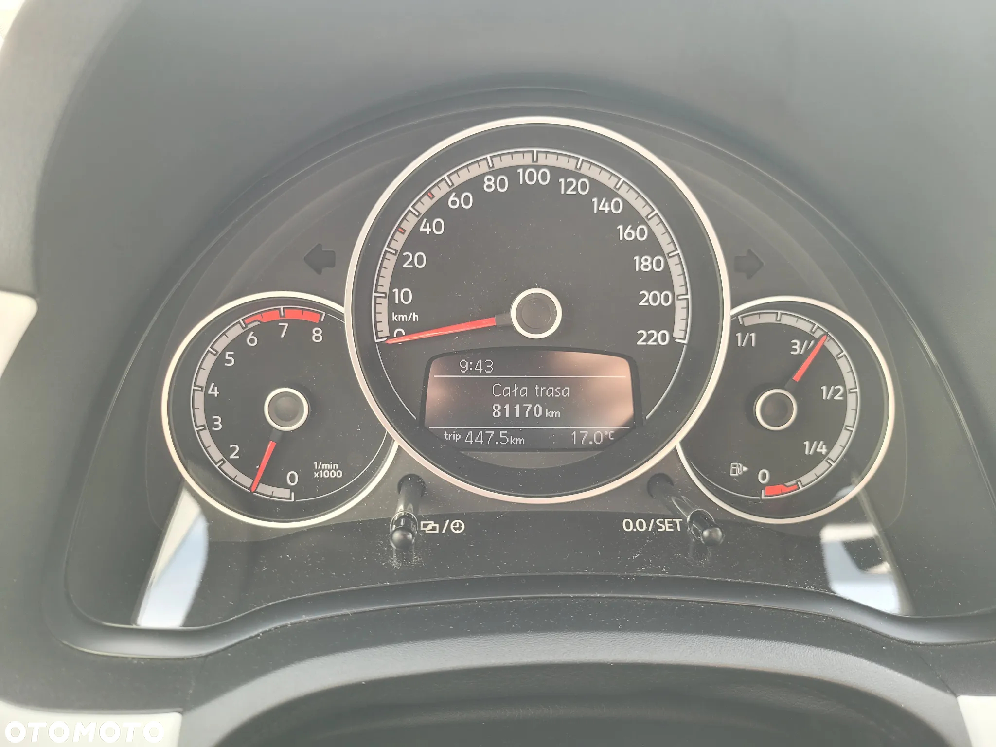 Volkswagen up! 1.0 TSI beats - 5