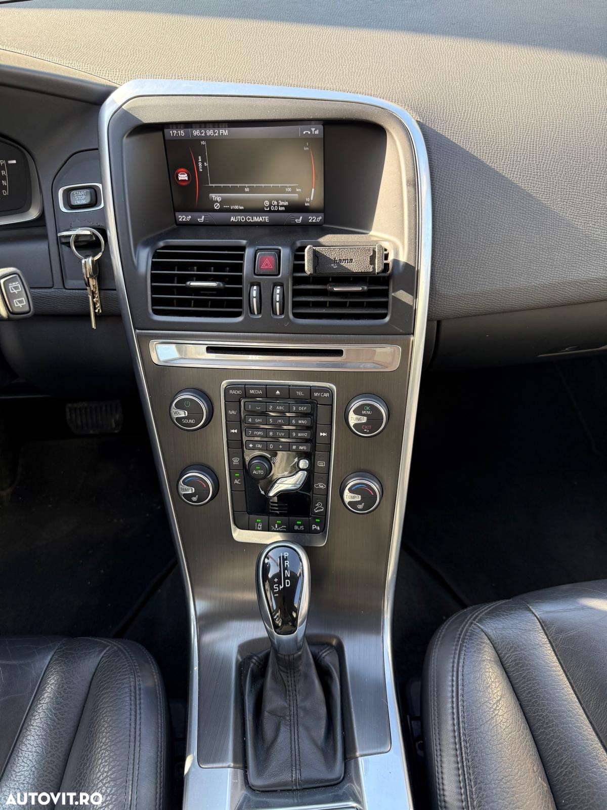 Volvo XC 60 D5 AWD Momentum - 18