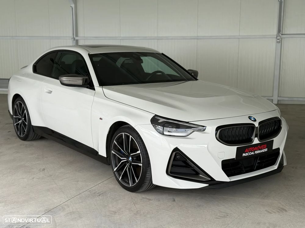 BMW M240i xDrive Auto - 1