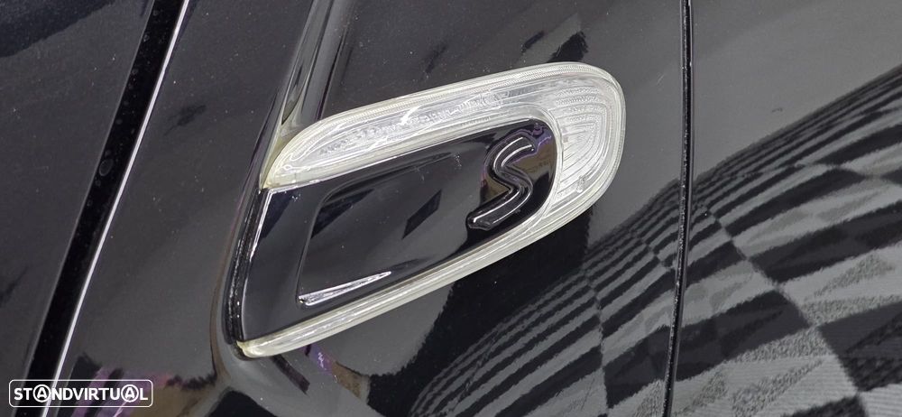 MINI 5 Portas Cooper SD Auto Desportiva - 10