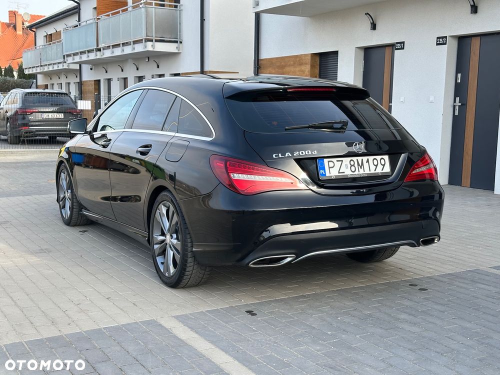 Mercedes-Benz CLA 200 d 4Matic 7G-DCT AMG Line - 38