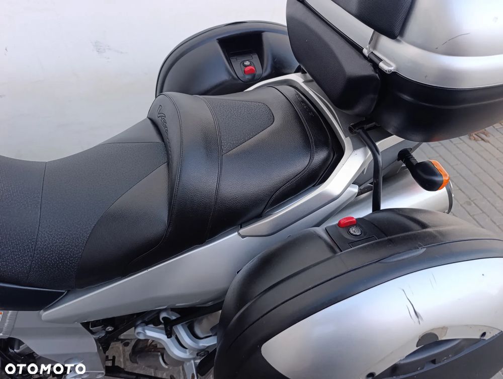 Suzuki V-STROM - 19