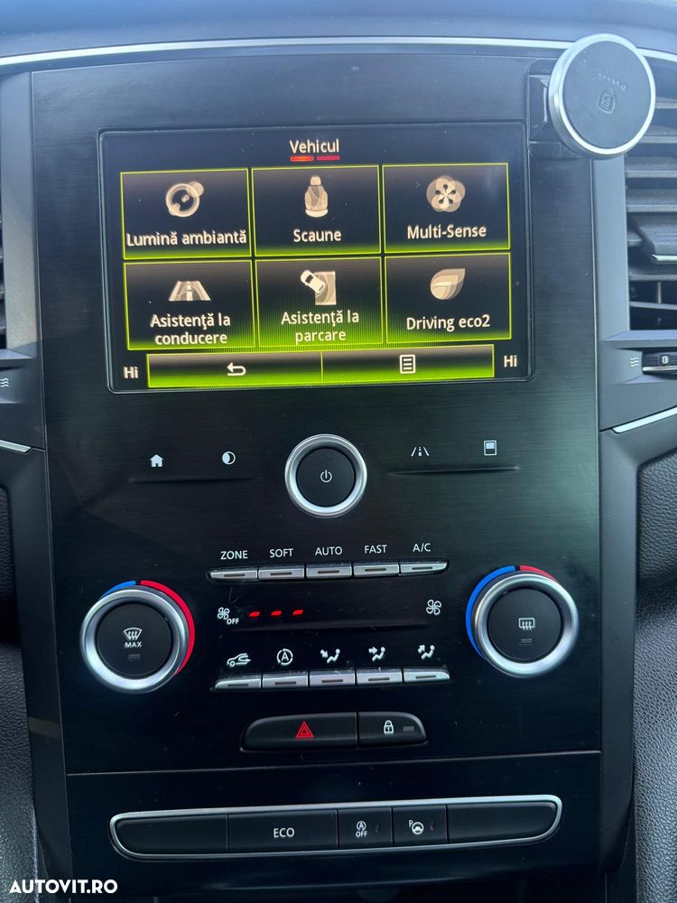 Renault Megane ENERGY dCi 110 EDC BOSE EDITION - 16