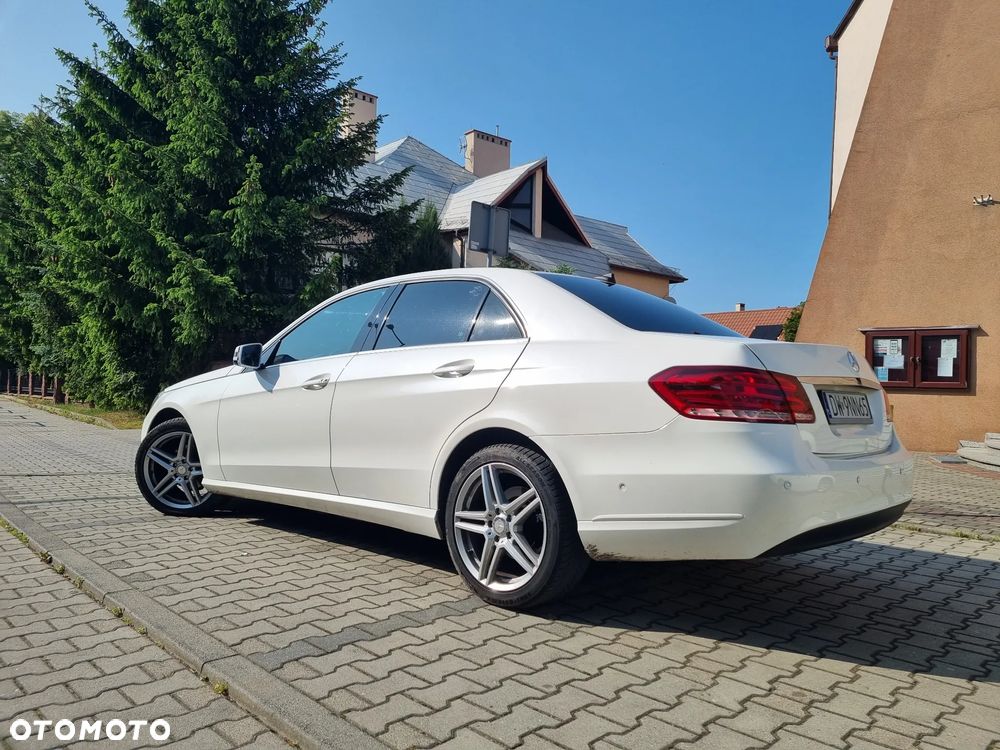 Mercedes-Benz Klasa E 200 CDI DPF BlueEFFICIENCY 7G-TRONIC - 7