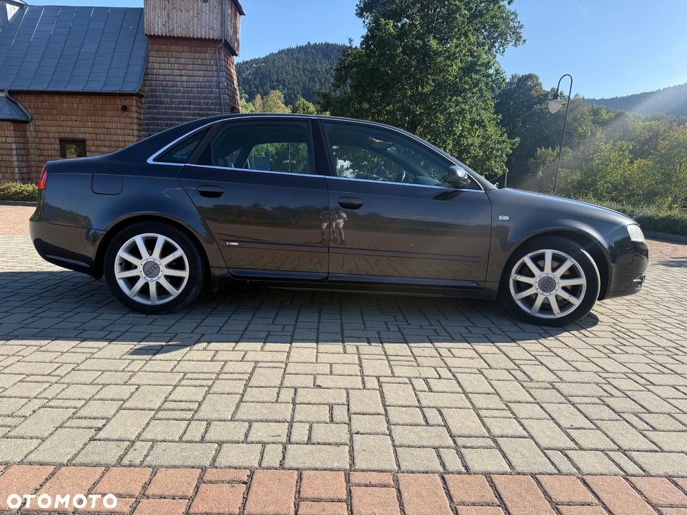 Audi A4 Limousine 2.0 TDI DPF Ambiente - 4