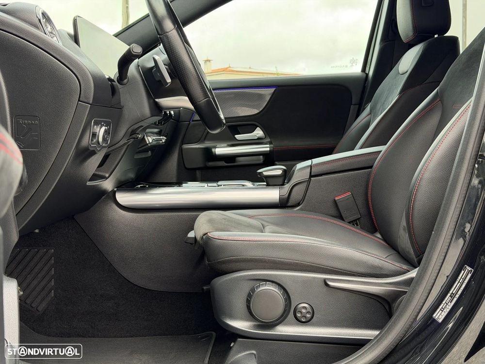 Mercedes-Benz GLA 250 e 8G-DCT AMG Line - 11