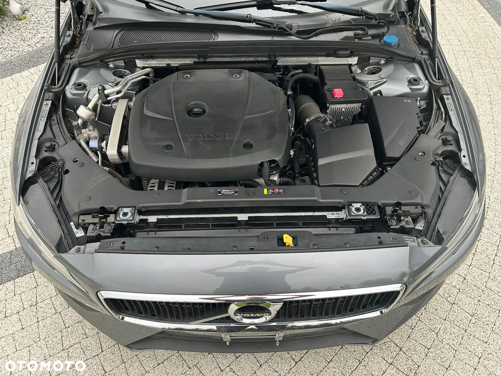 Volvo S60 T5 Momentum Pro - 18