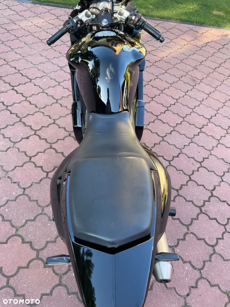 Yamaha TZR - 6