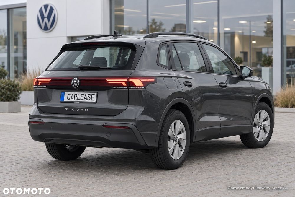 Volkswagen Tiguan - 9