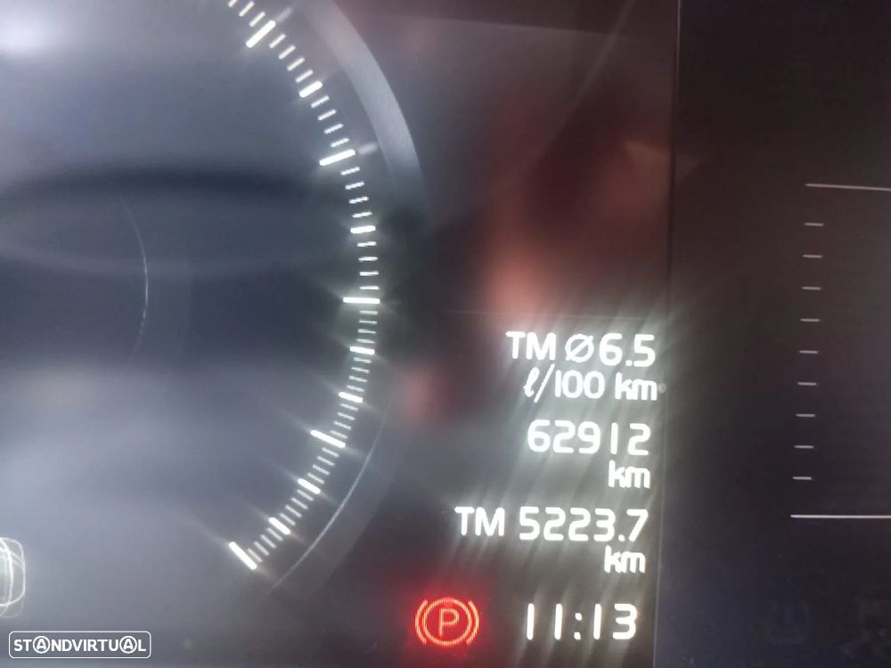 Volvo V60 2.0 D3 Momentum - 5