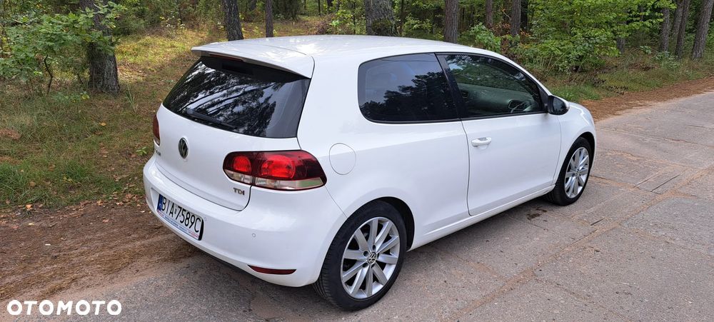 Volkswagen Golf - 5