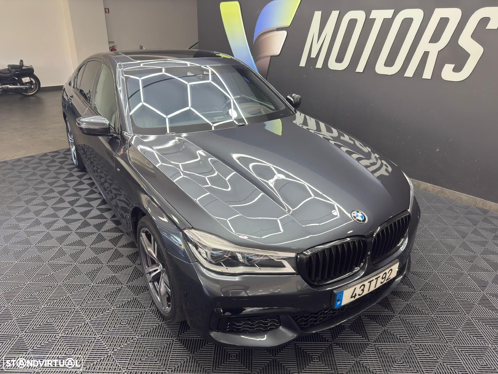 BMW 740 d xDrive Pack M - 6