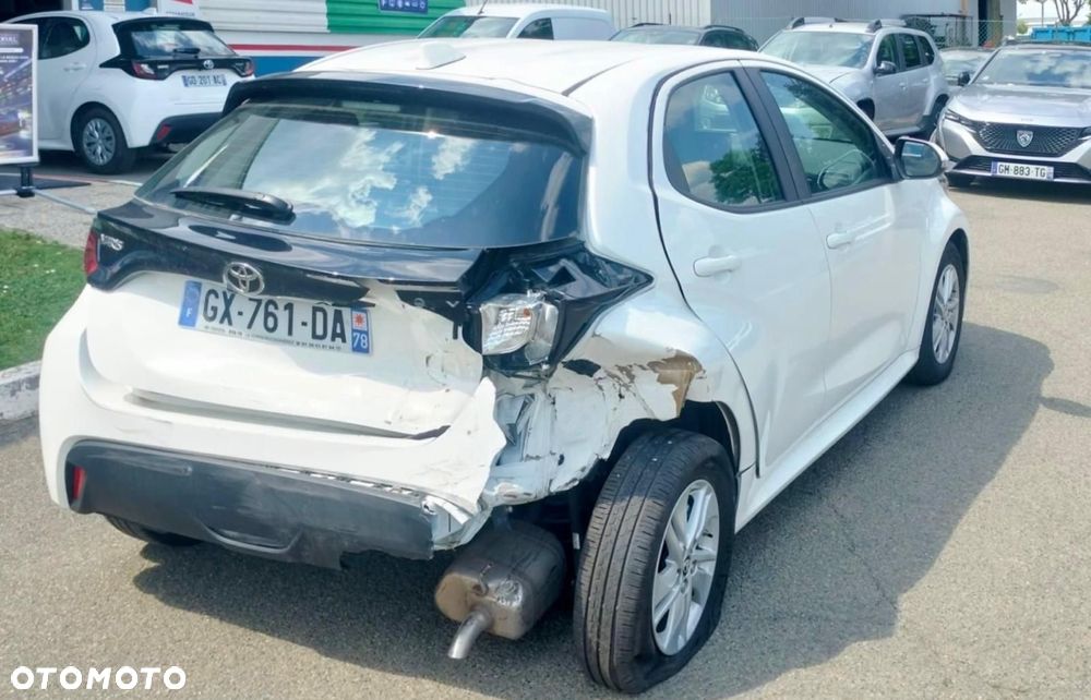 Toyota Yaris Hybrid 1.5 Executive - 4