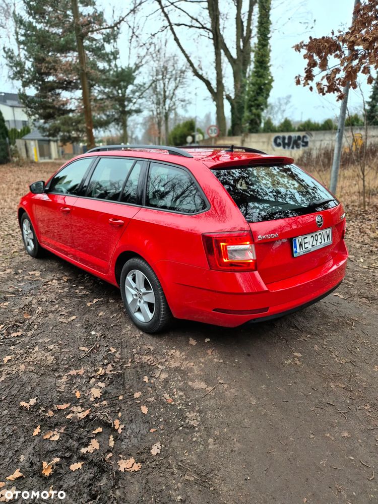 Skoda Octavia 1.6 TDI SCR Ambition - 3