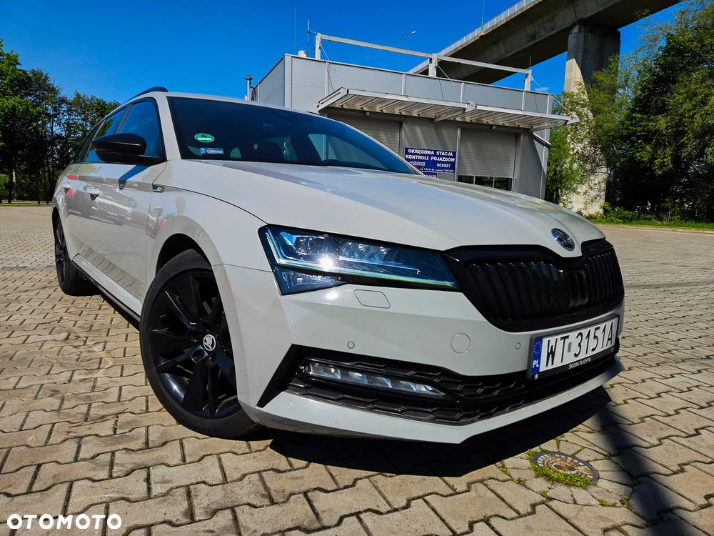 Skoda Superb 2.0 TDI SCR Sportline DSG - 2