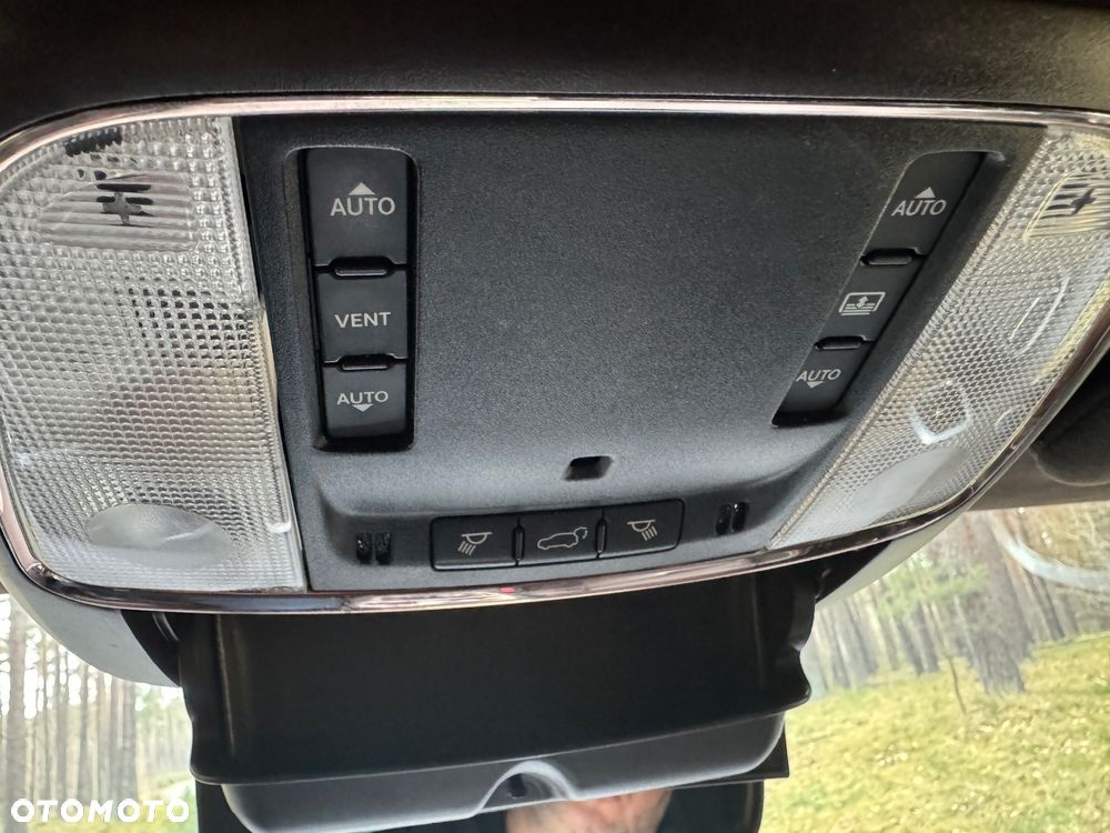 Jeep Grand Cherokee 3.0 CRD Overland Summit - 31