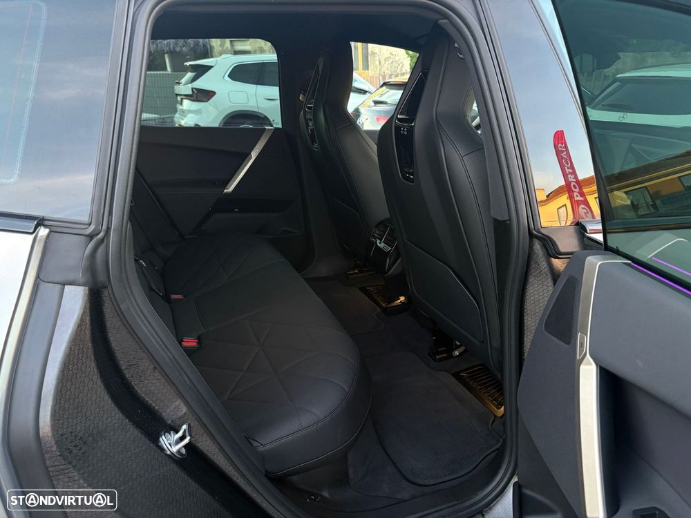 BMW iX xDrive 40 Pack Desportivo - 32