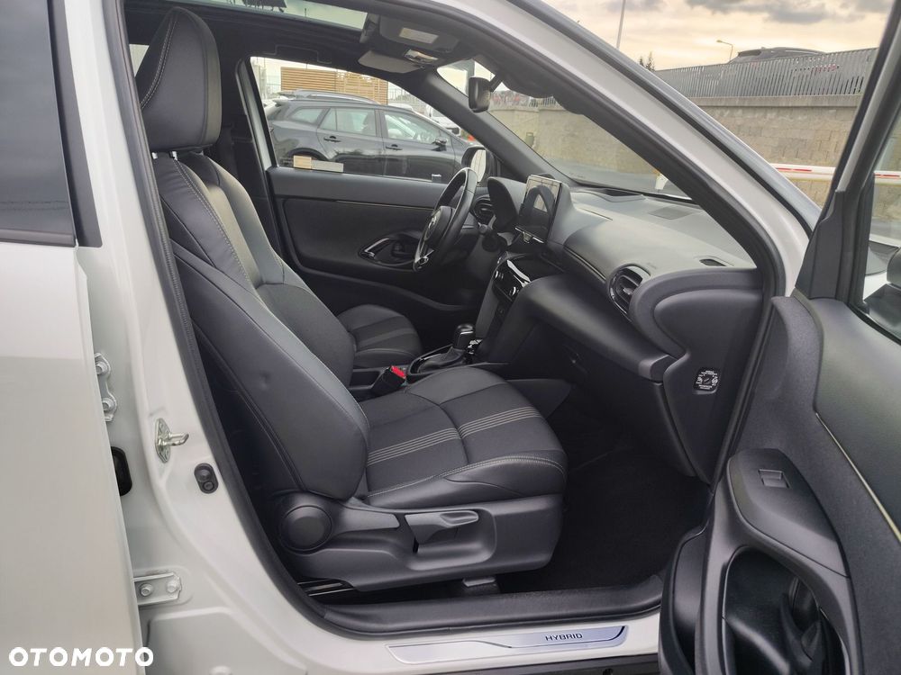Toyota Yaris Cross Hybrid 1.5 Adventure 4x4 - 8